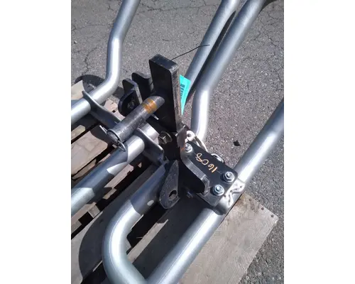 PETERBILT 579 Bumper Assembly, Front