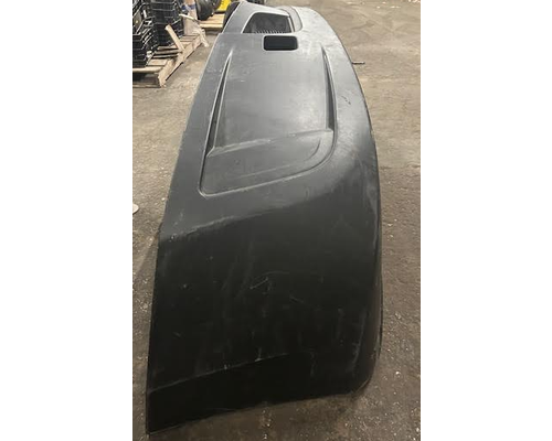 PETERBILT 579 Bumper Assembly, Front