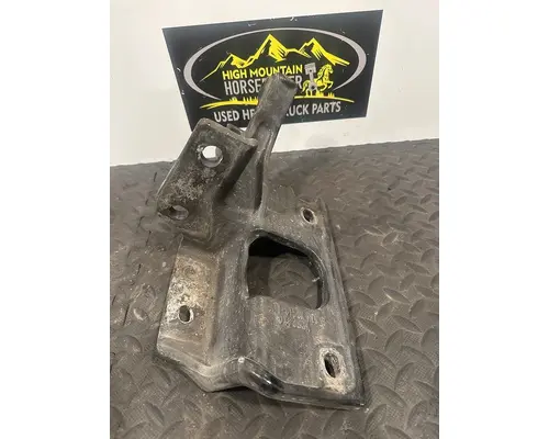 PETERBILT 579 Bumper Bracket, Front