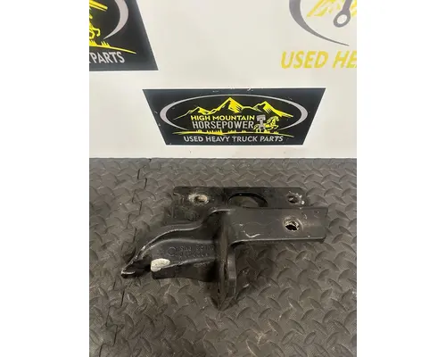 PETERBILT 579 Bumper Bracket, Front