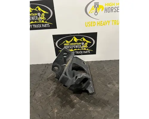 PETERBILT 579 Bumper Bracket, Front