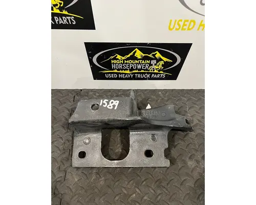 PETERBILT 579 Bumper Bracket, Front