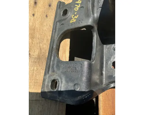 PETERBILT 579 Bumper Bracket, Front