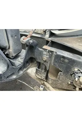 PETERBILT 579 Bumper Bracket, Front