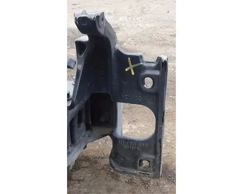 PETERBILT 579 Bumper Bracket, Front