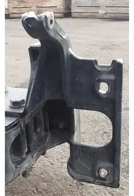 PETERBILT 579 Bumper Bracket, Front