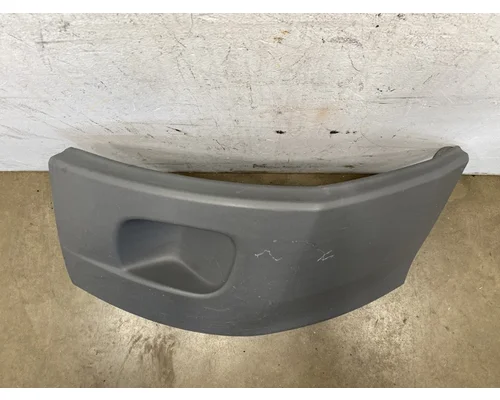 PETERBILT 579 Bumper End Cap
