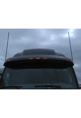 PETERBILT 579 CAB CLIP