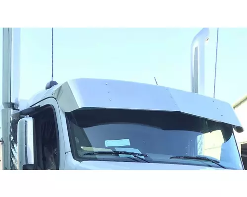 PETERBILT 579 CAB CLIP