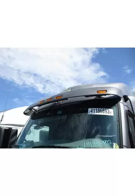 PETERBILT 579 CAB CLIP