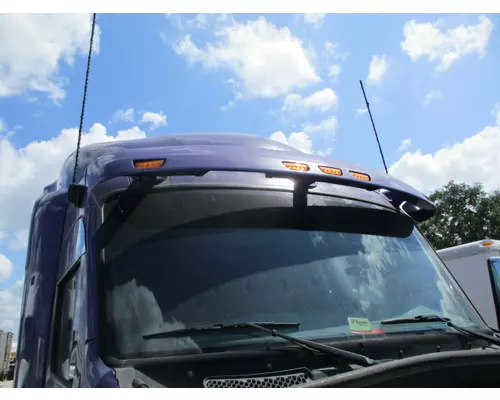 PETERBILT 579 CAB CLIP