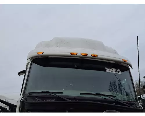 PETERBILT 579 CAB CLIP