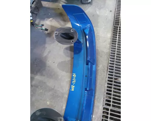 PETERBILT 579 CAB CLIP