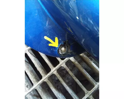 PETERBILT 579 CAB CLIP