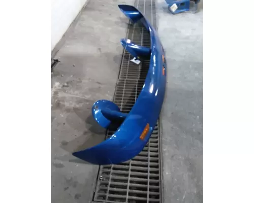 PETERBILT 579 CAB CLIP