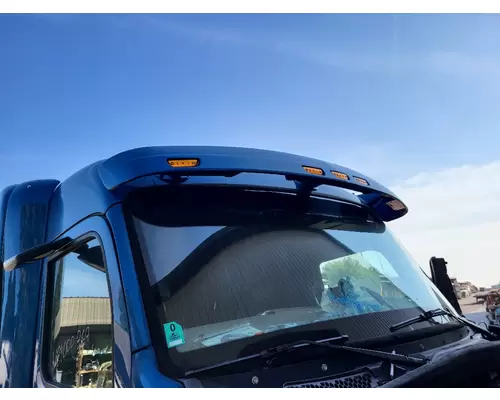 PETERBILT 579 CAB CLIP