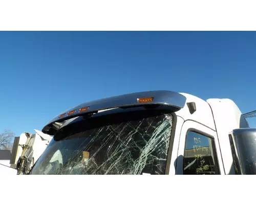 PETERBILT 579 CAB CLIP