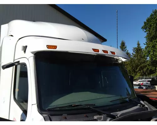 PETERBILT 579 CAB CLIP