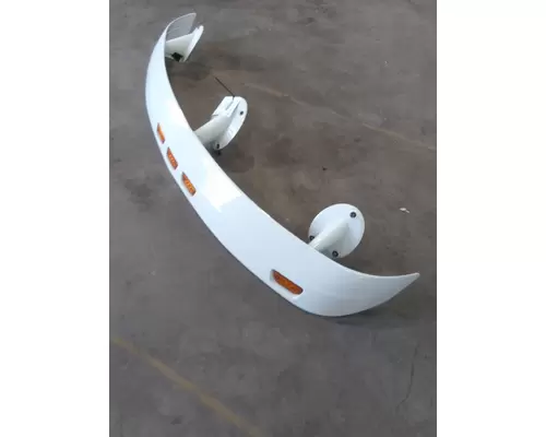 PETERBILT 579 CAB CLIP