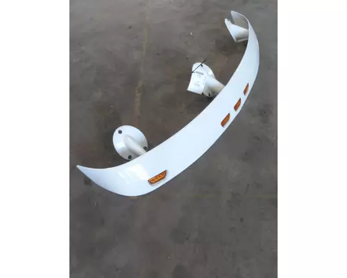 PETERBILT 579 CAB CLIP