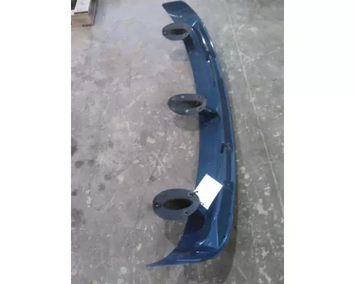 PETERBILT 579 CAB CLIP