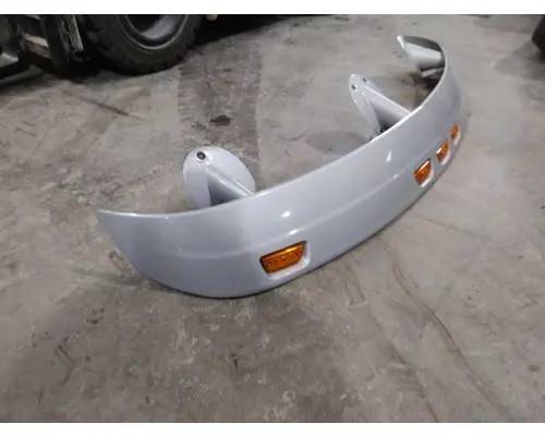 PETERBILT 579 CAB CLIP