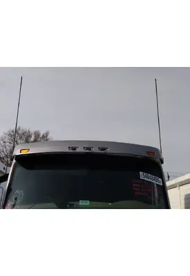 PETERBILT 579 CAB CLIP