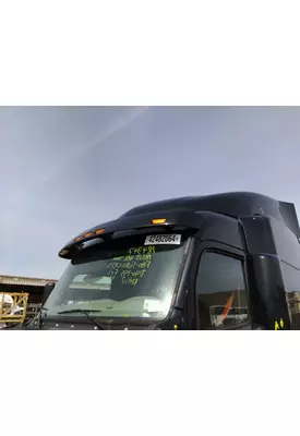PETERBILT 579 CAB CLIP