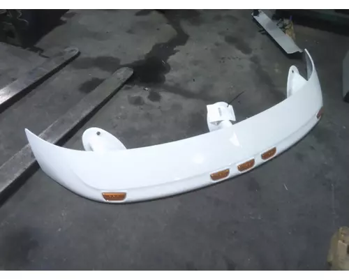 PETERBILT 579 CAB CLIP