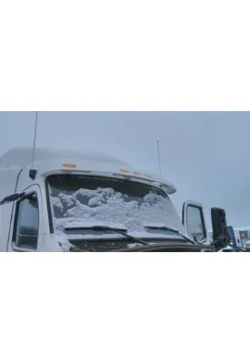 PETERBILT 579 CAB CLIP