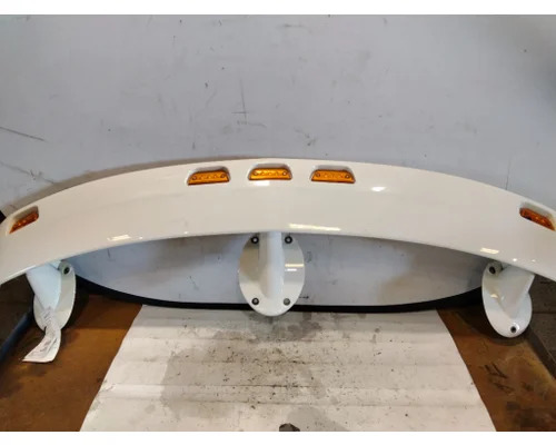 PETERBILT 579 CAB CLIP