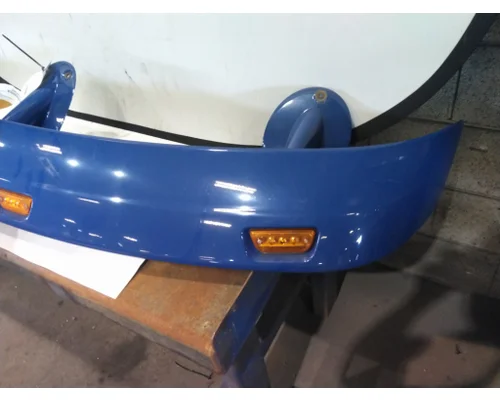 PETERBILT 579 CAB CLIP