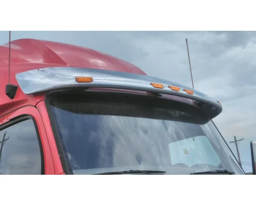 PETERBILT 579 CAB CLIP