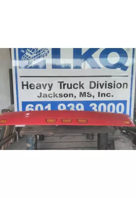 PETERBILT 579 CAB CLIP