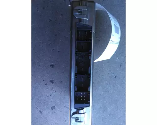 PETERBILT 579 CAB CONTROL UNIT MODULE