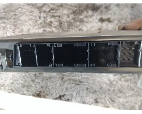 PETERBILT 579 CAB CONTROL UNIT MODULE
