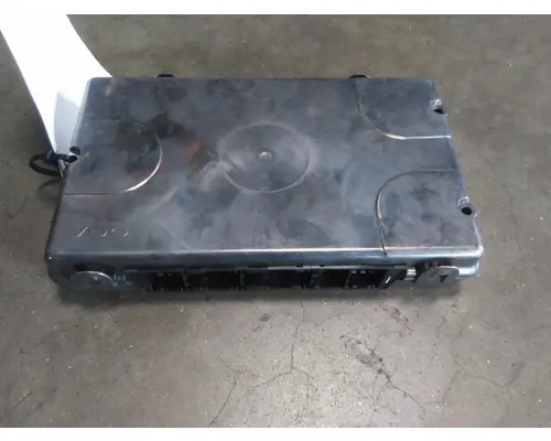PETERBILT 579 CAB CONTROL UNIT MODULE