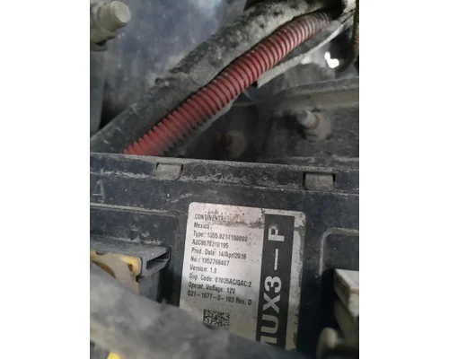PETERBILT 579 CAB CONTROL UNIT MODULE
