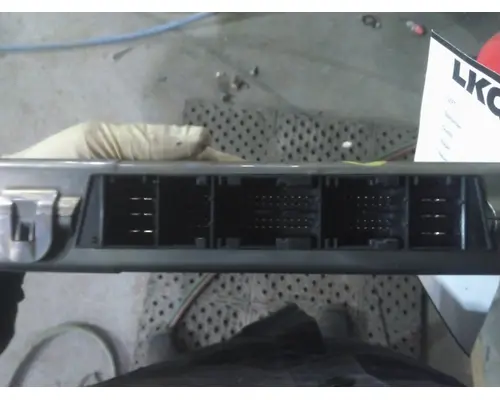 PETERBILT 579 CAB CONTROL UNIT MODULE