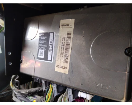 PETERBILT 579 CAB CONTROL UNIT MODULE