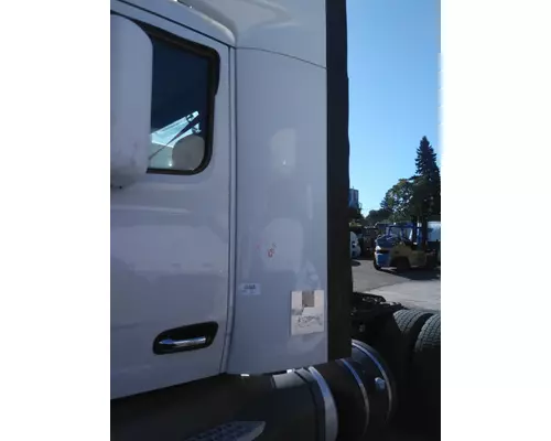 PETERBILT 579 CAB EXTENSION