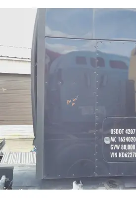 PETERBILT 579 CAB EXTENSION