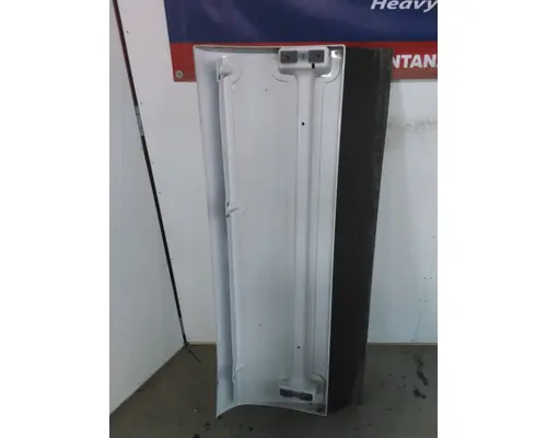 PETERBILT 579 CAB EXTENSION