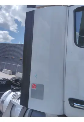 PETERBILT 579 CAB EXTENSION