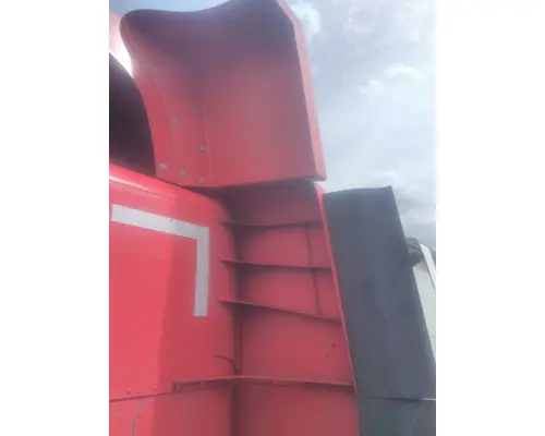 PETERBILT 579 CAB EXTENSION