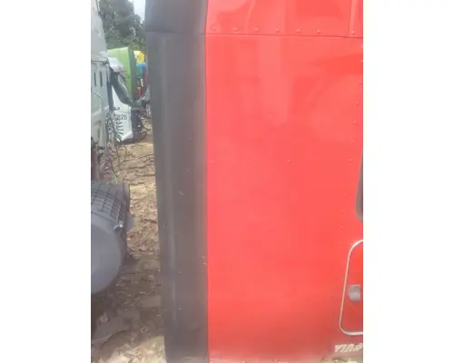 PETERBILT 579 CAB EXTENSION