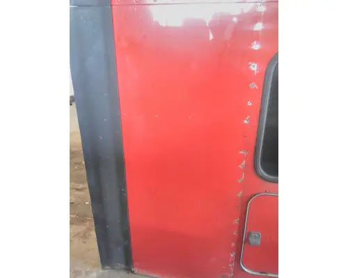 PETERBILT 579 CAB EXTENSION