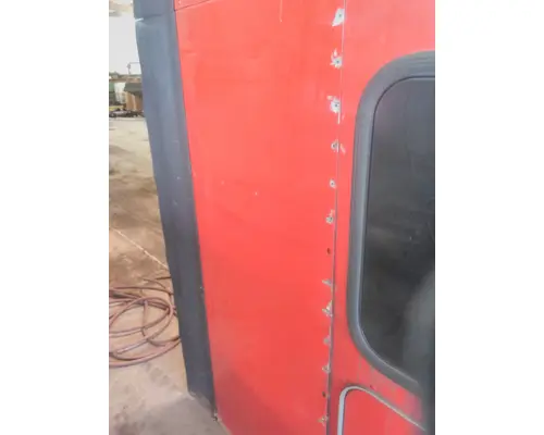 PETERBILT 579 CAB EXTENSION