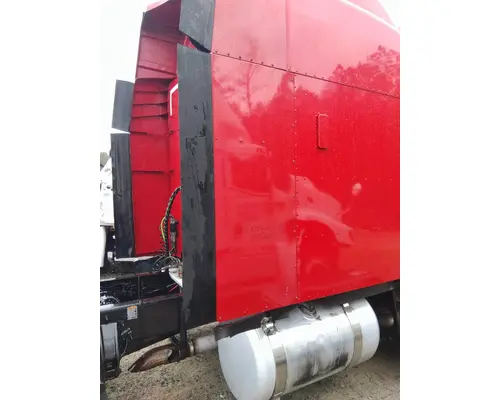 PETERBILT 579 CAB EXTENSION
