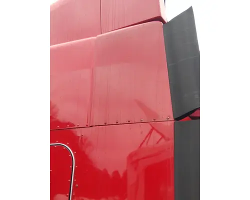 PETERBILT 579 CAB EXTENSION